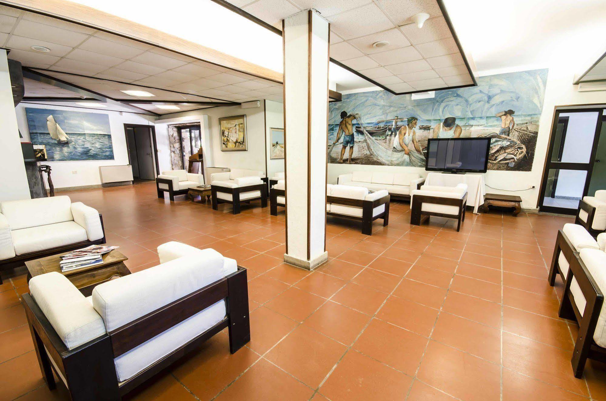 Torre Del Sole Hotel Tarquinia Exterior photo